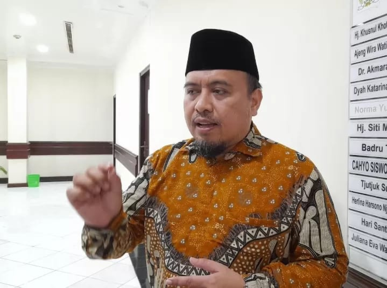 Johari Mustawan