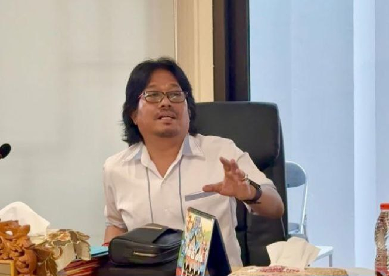 Anggota Komisi B DPRD Surabaya, Budi Leksono