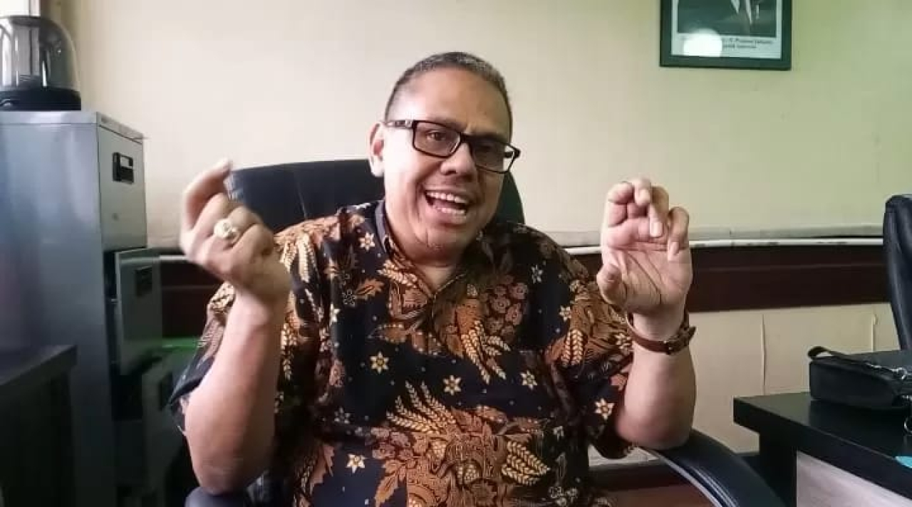 Wakil Ketua Komisi A DPRD Surabaya, Pdt. Rio Pattiselanno