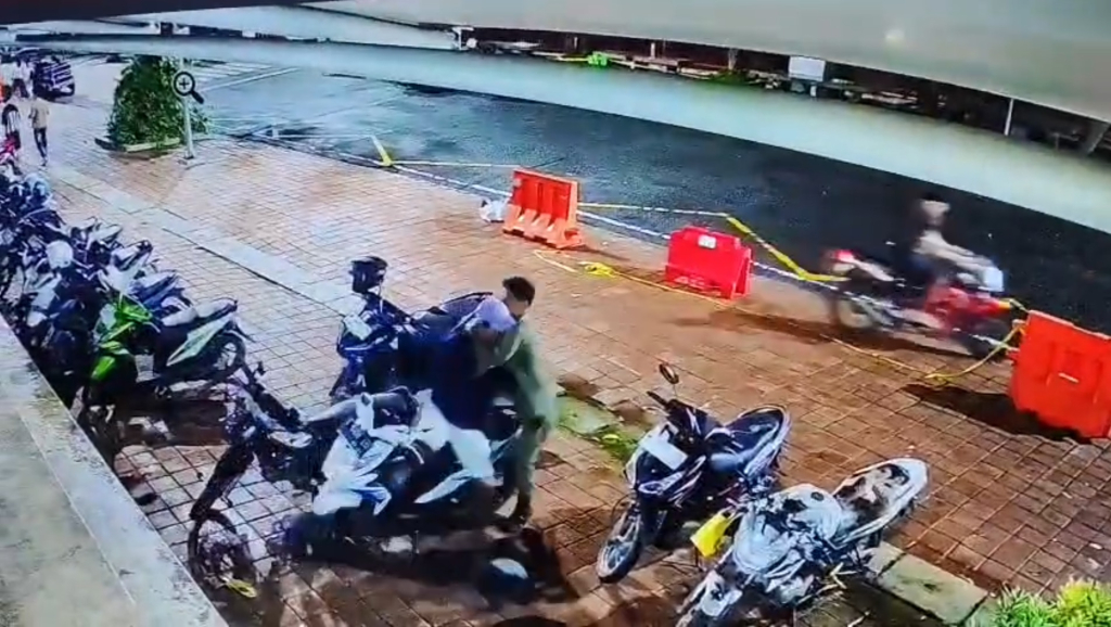 Aksi curanmor di Kota Lama yang tertangkap CCTV
