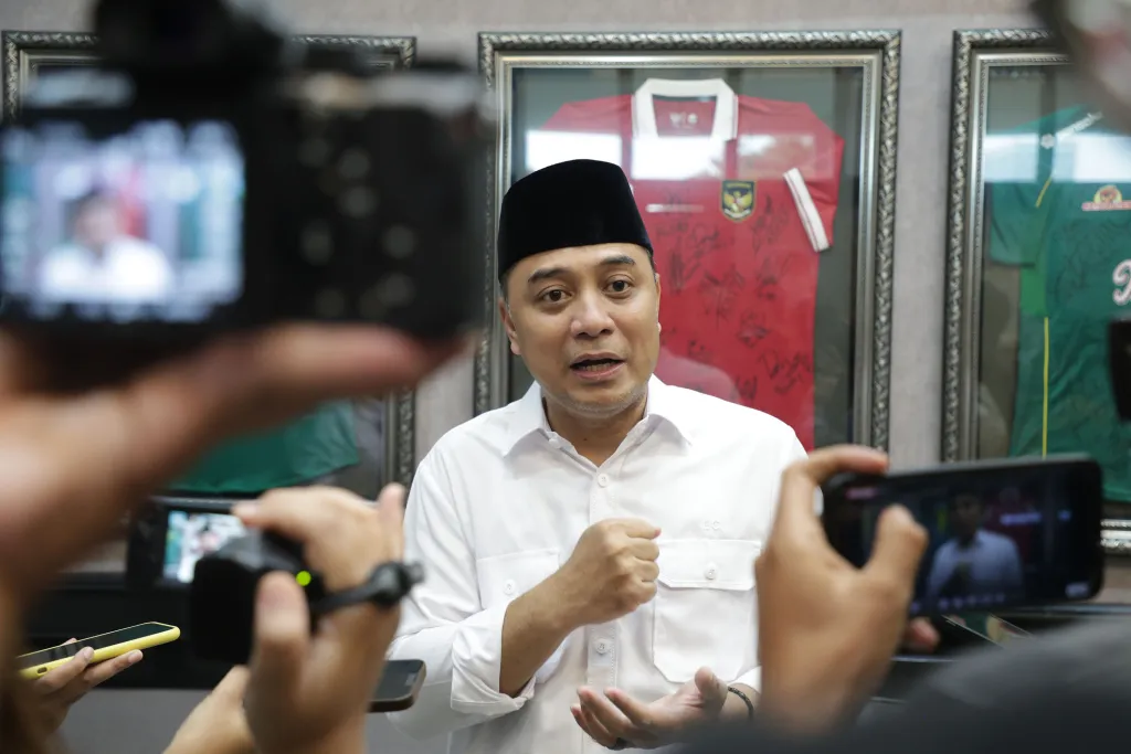 Wali Kota Eri Cahyadi Larang Mobil Dinas Pemkot Surabaya Dipakai Mudik