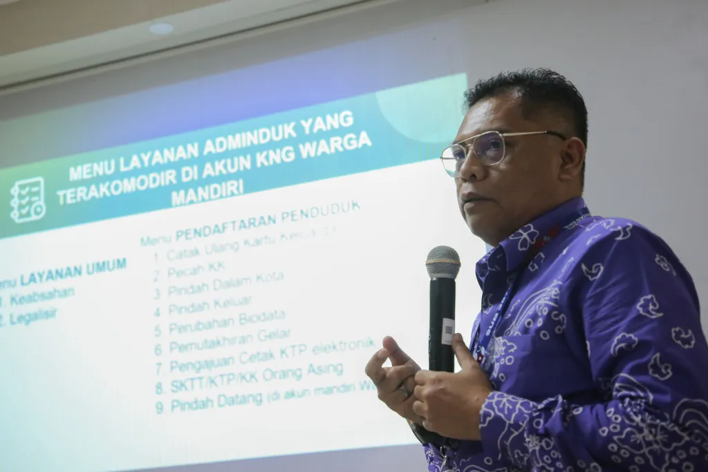 Baca juga : Dugaan Kebocoran Data Dispendukcapil, Pemkot Surabaya Pastikan Hoaks