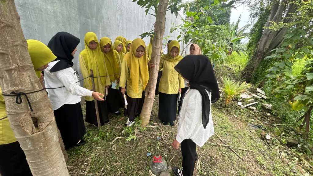 Rutan Gresik Latih Siswa MA Kenal Hidroponik, Belajar Pertanian Modern Ramah Lingkungan