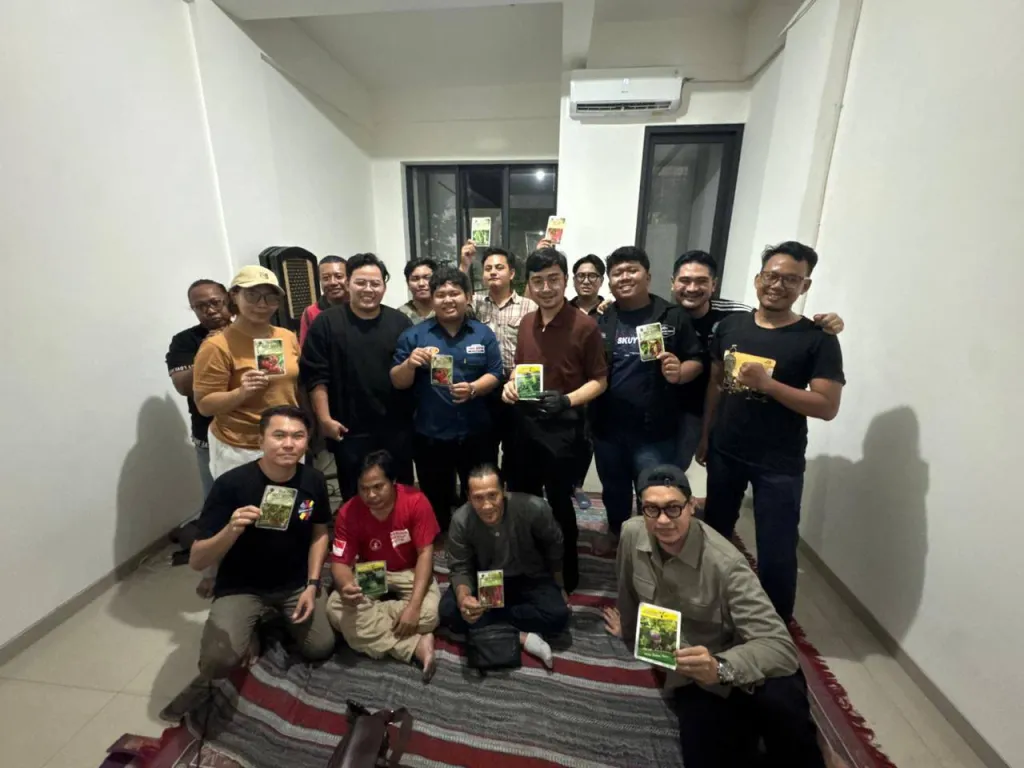 Taruna Merah Putih Kota Surabaya Siaga Hadapi Super El Nino dengan Gerakan Penanaman Bibit Pohon di Setiap Rumah
