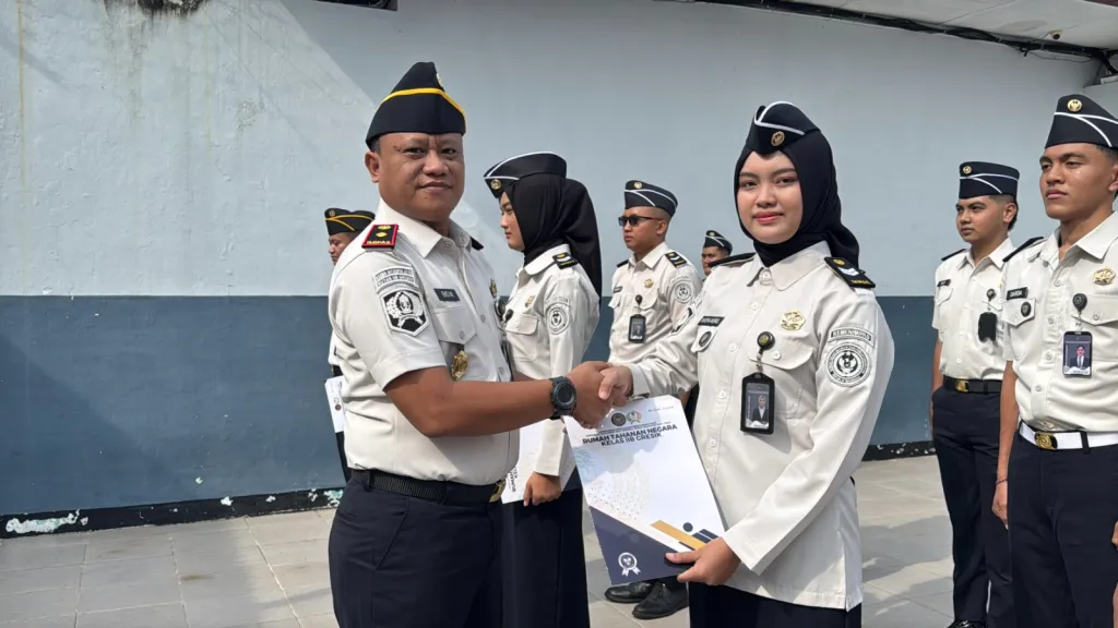 Rutan Gresik Laksanakan Penyematan Tanda Kenaikan Pangkat, Wujud Apresiasi atas Dedikasi dan Kompetensi Pegawai