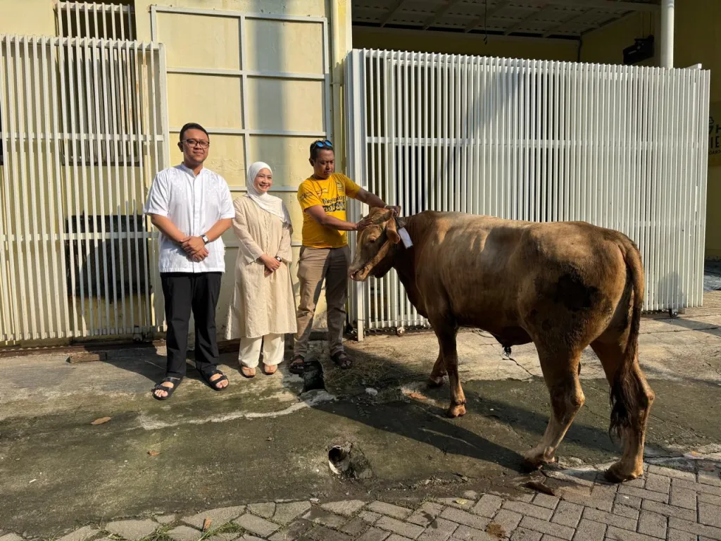Baca juga : Adela Kanasya Adies Salurkan Hewan Kurban di Surabaya-Sidoarjo, Tegaskan Kepedulian Nyata