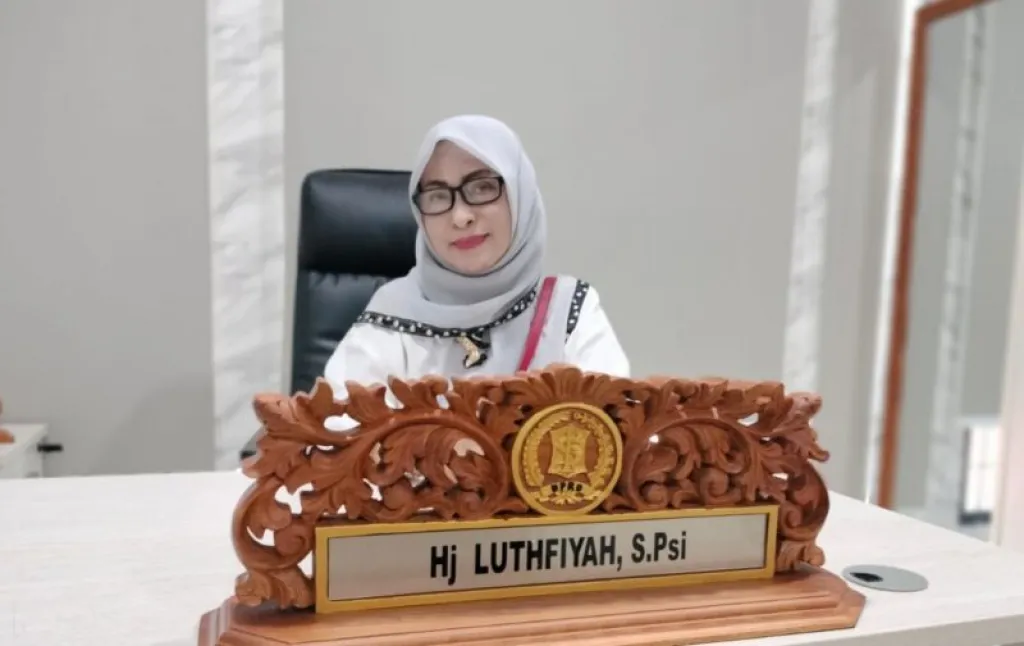 Wakil Ketua Komisi D DPRD Surabaya, Hj. Lutfiyah,
