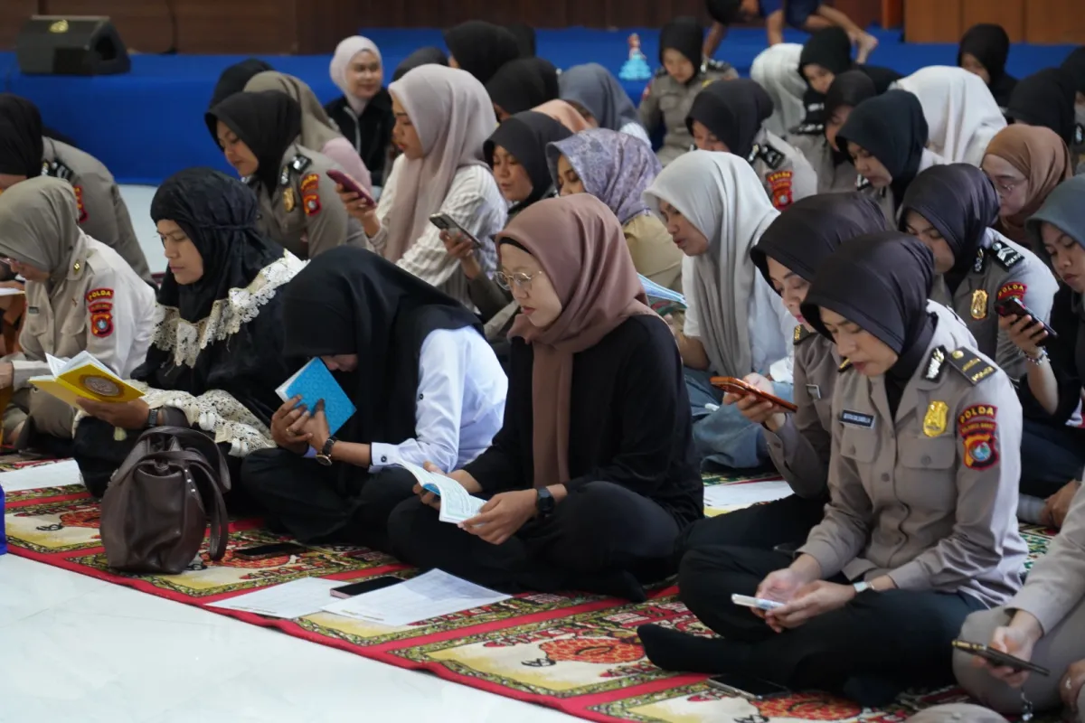 Polda Sulbar Perkuat Pondasi Iman Lewat Binrohtal, Perkokoh Pelayanan yang Profesional
