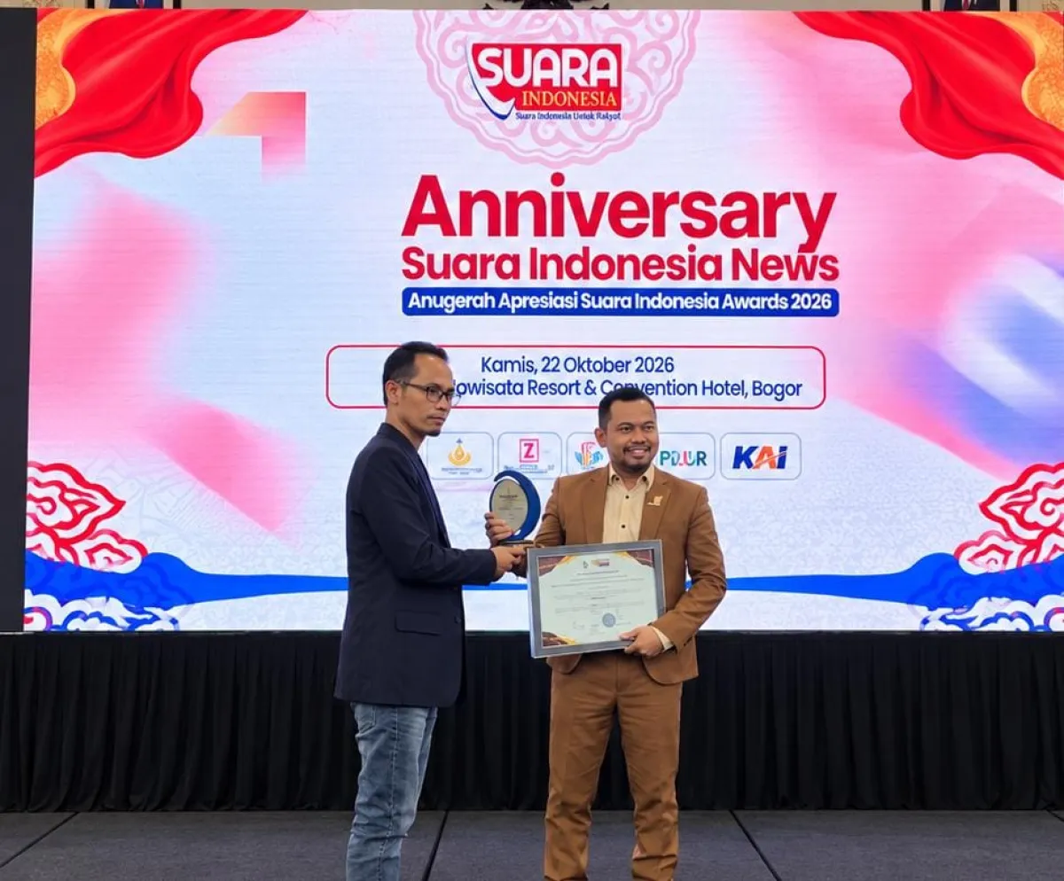 Dr. Ketut Abid Halimi Raih Penghargaan atas Kontribusinya dalam Pembangunan SDM Polri