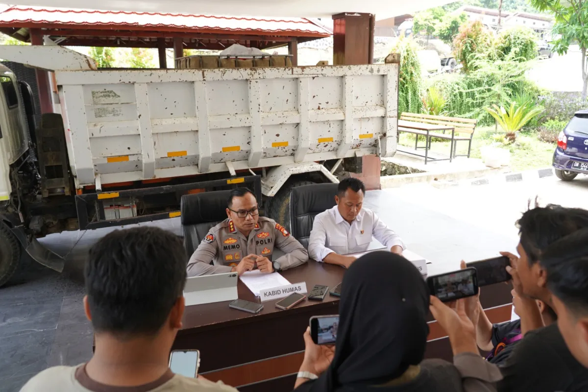Polda Sulbar Gagalkan Penyalahgunaan dan Pengangkutan 5.184 Liter BBM Bersubsidi di Pasangkayu dan Polman