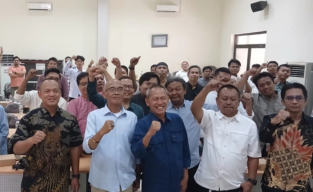 Sinergi Nyata, SMSI Kota Surabaya dan PWI Jatim Sukses Gelar OKK Angkatan ke-28 Diikuti Jurnalis se-Jawa Timur