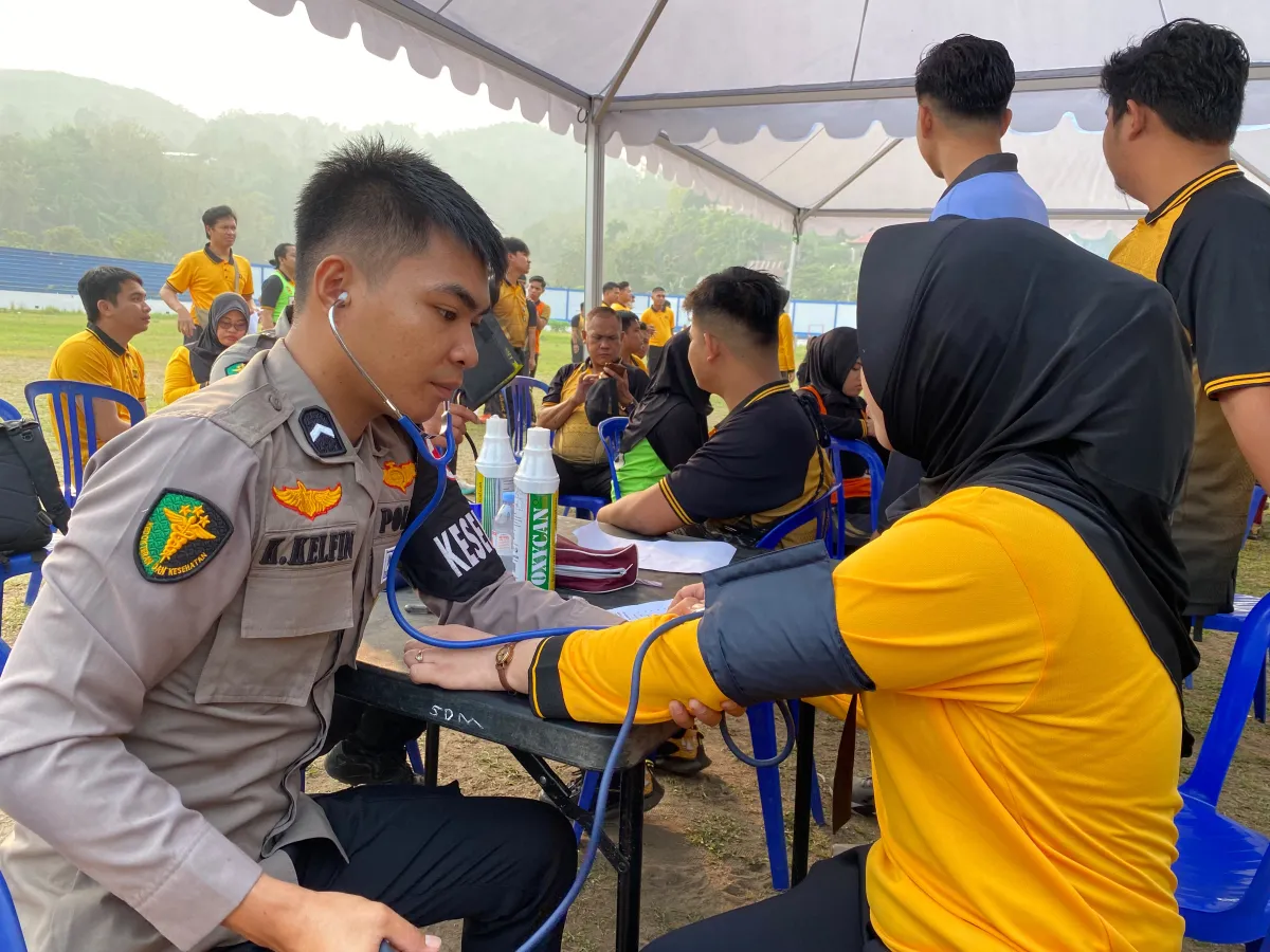 Tes Kesamaptaan Jasmani Berkala Polda Sulbar Pastikan Fisik Personel Prima Untuk Pelayanan Optimal