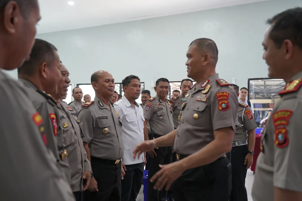 Hadir Saat Warga Membutuhkan, Kapolda Sulbar Pastikan Kesiapan Pelayanan di Polresta Mamuju