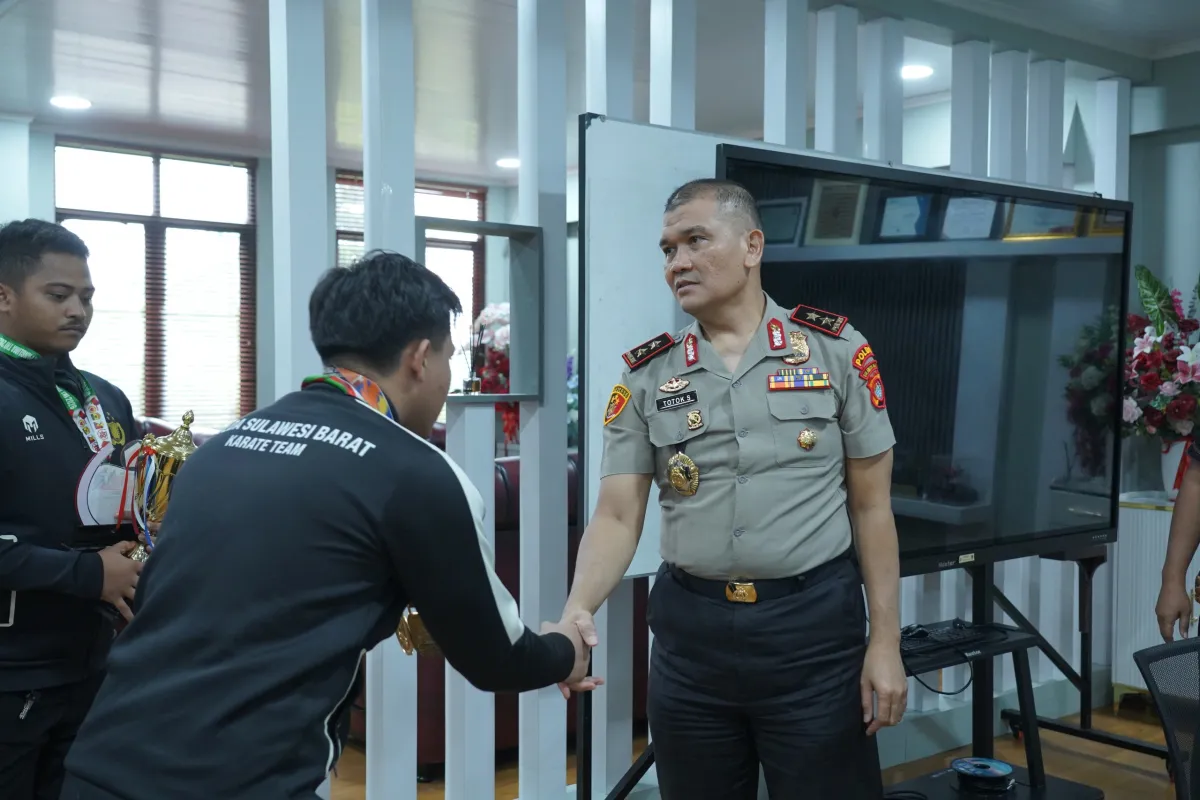 Aksi Gemilang Personil Polri di HUT TNI Ke-81: Kapolda Sulbar Apresiasi Atlet Polisi Juara Umum Piala Panglima TNI