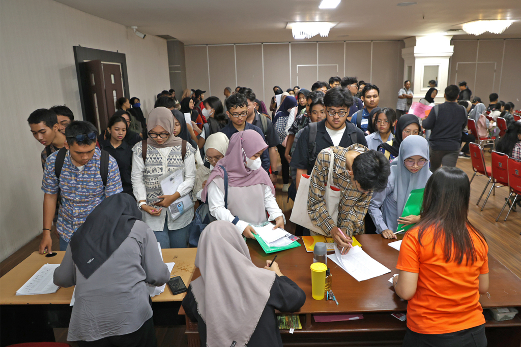 Proses pendaftaran beasiswa Pemuda Tangguh