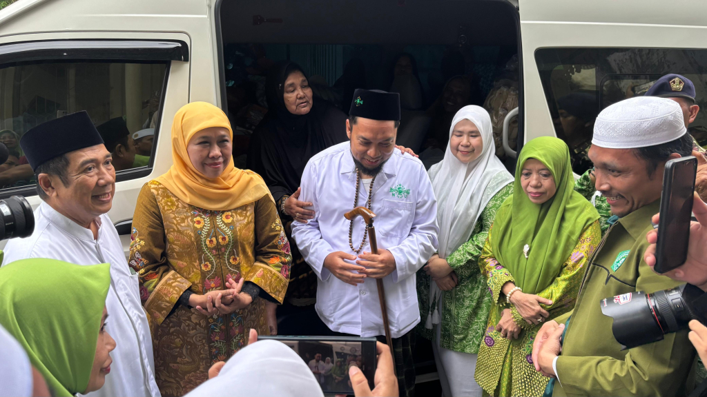 Gubernur Jawa Timur Khofifah Indar Parawansa menghadiri kegiatan Napak Tilas Isyaroh Pendirian Nahdlatul Ulama, Minggu (4/1/2026)