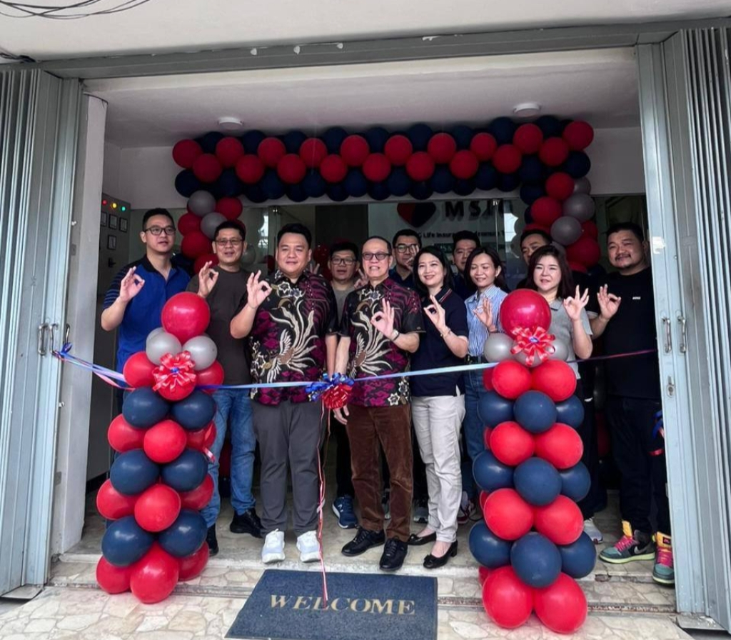 Agency Kantor Mandiri (AKM) Optimis Yess menempati kantor baru di Jalan Jawa 2 Kav. 28, Surabaya