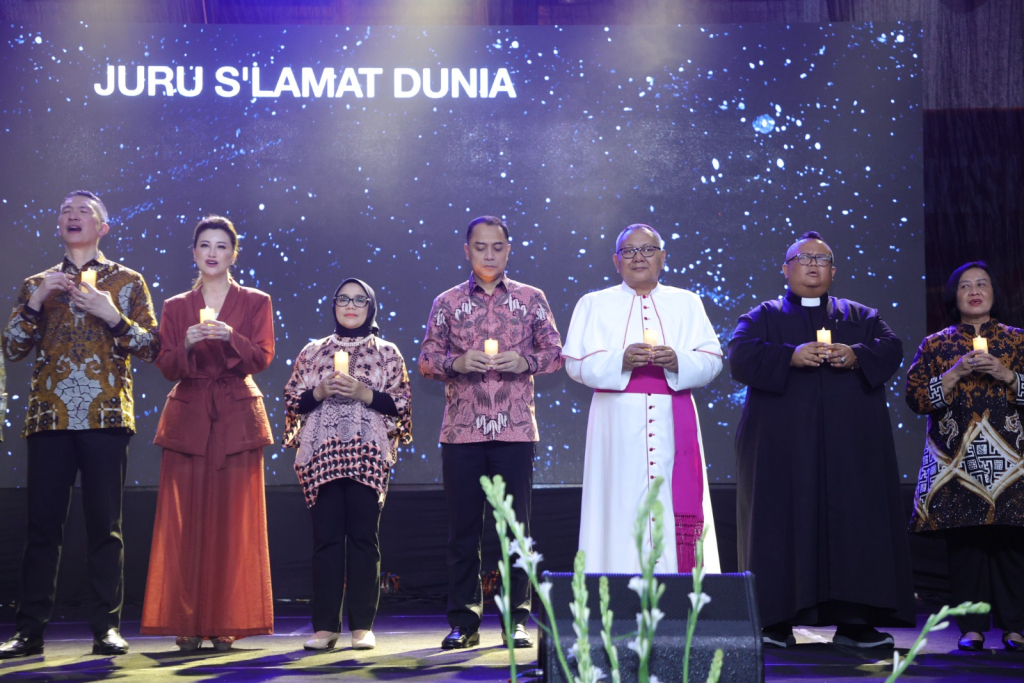 Perayaan Natal Kota Surabaya di Taman Surya Balai Kota