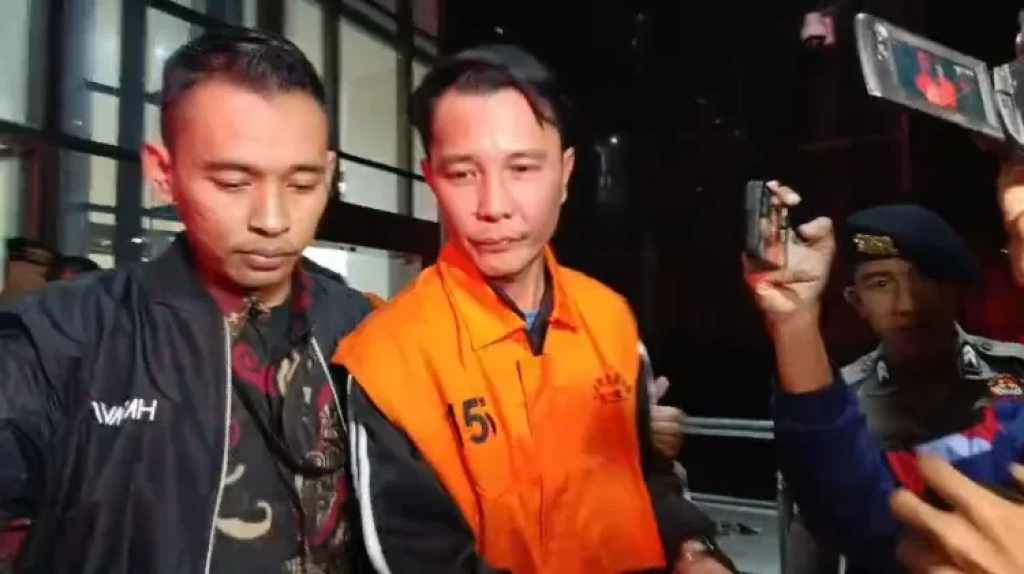 Bupati Rejang Lebong, Muhammad Fikri Thobari