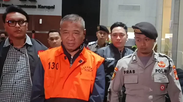 KPK Geledah Sejumlah Kantor di Tulungagung, Amankan Uang Tunai Rp95 Juta