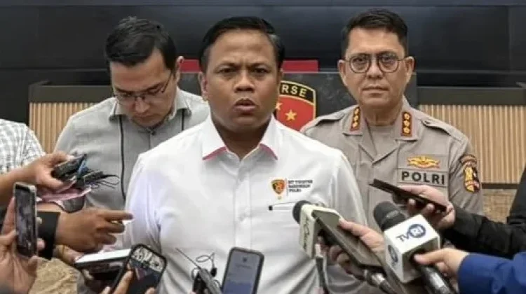 Baca juga : Bareskrim Polri Dalami Dugaan Haji Ilegal, 8 Calon Jemaah Digagalkan Berangkat