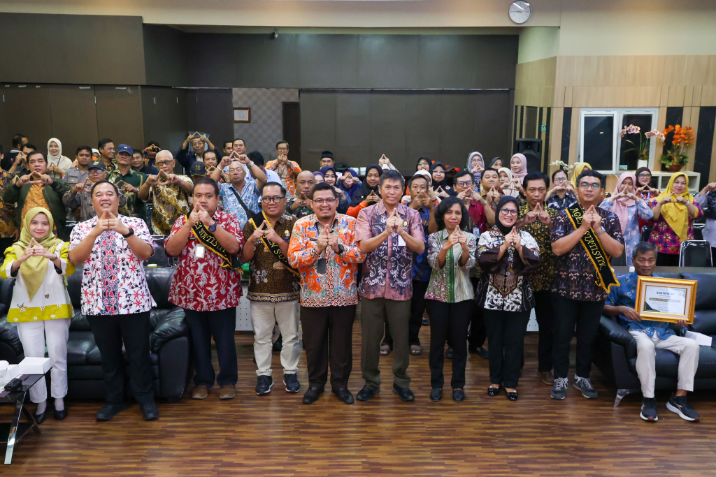 Pemkot Surabaya Kick Off Kelurahan Cantik 2026