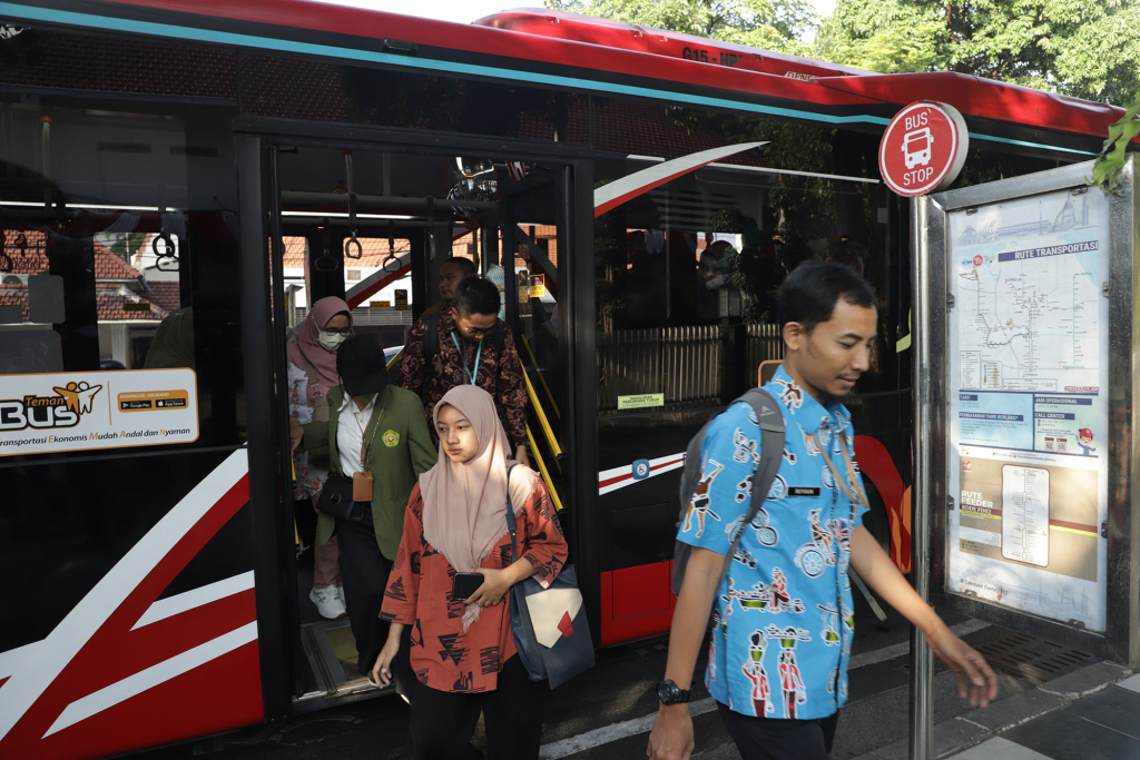 Suroboyo Bus