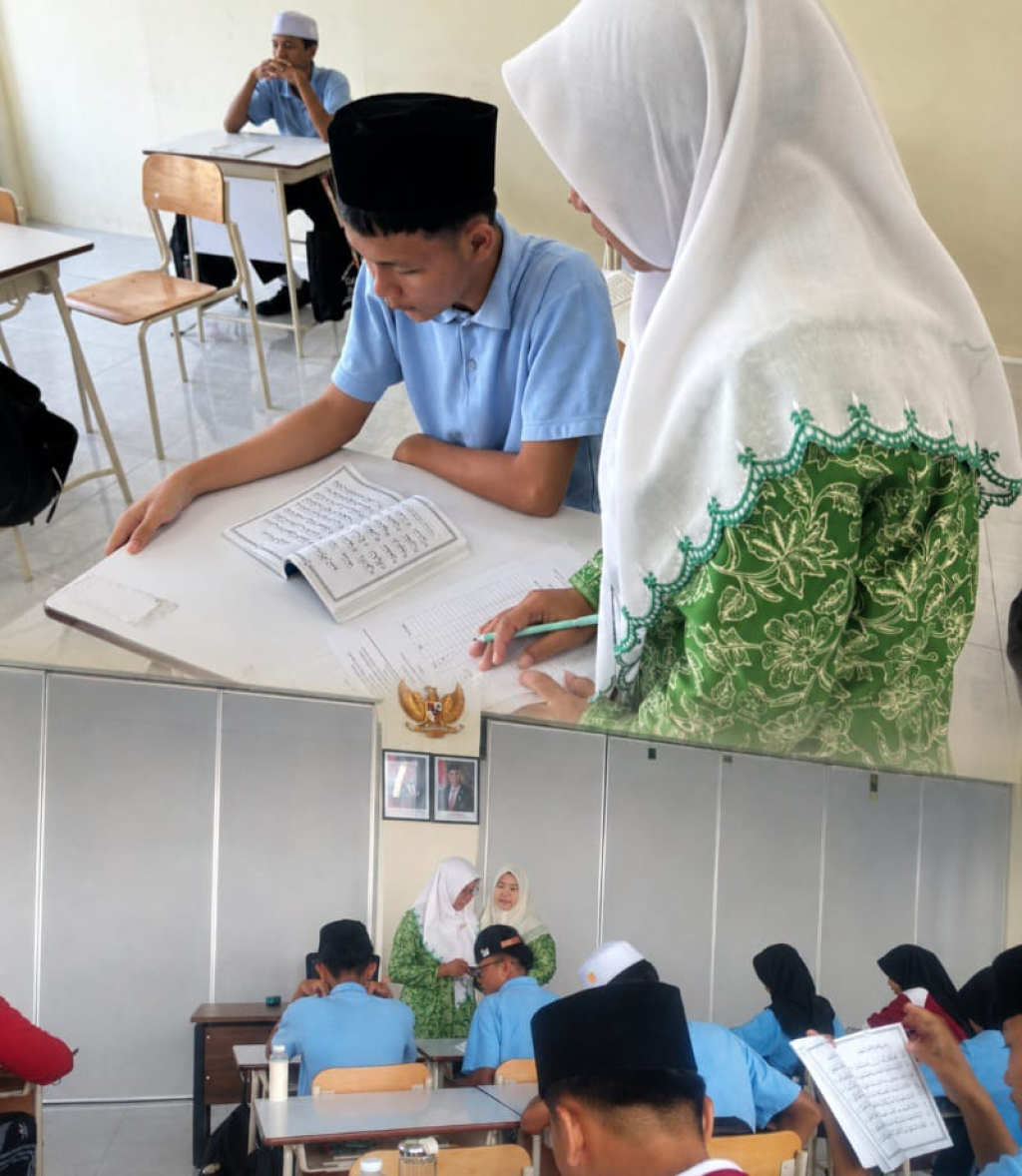 Fatayat NU Jadi Guru Ngaji di Sekolah Rakyat Unesa