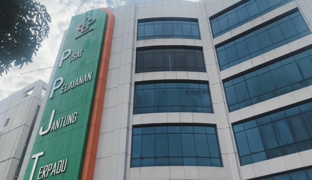 Gedung Pusat Jantung Terpadu RSUD Dr Soetomo Surabaya