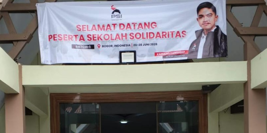 Gedung Pusat Pendidikan dan Pelatihan (Pusdiklat) SDM milik Kementerian Kehutanan (Kemenhut) Jalan Mayjen Ishak Djuarsa, Gunungbatu, Kecamatan Bogor Barat, Kota Bogor, Jawa Barat