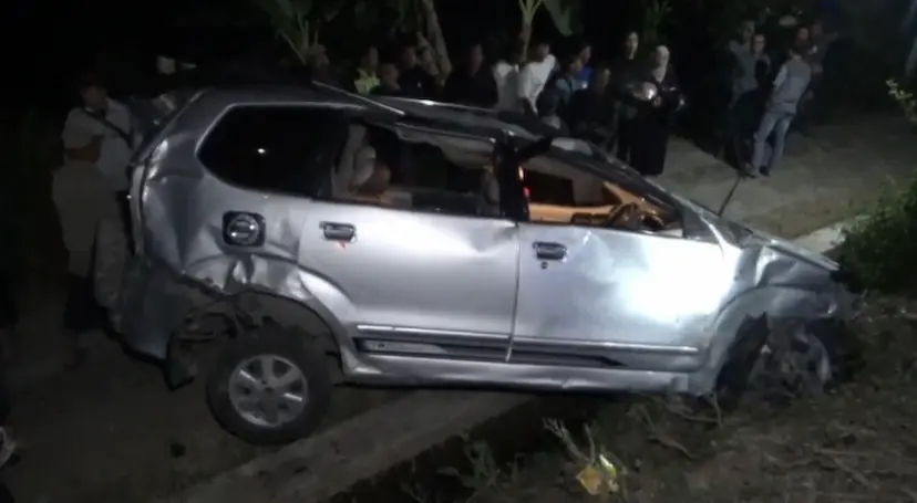 Rombongan Takziah Terjun ke Jurang d Madiun, 2 Orang Tewas