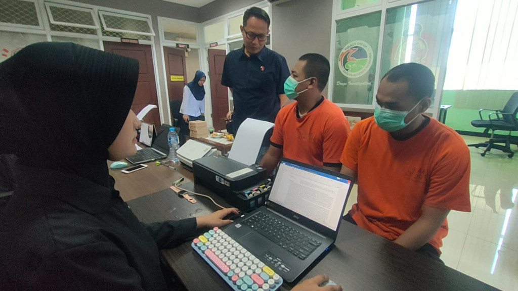 Oknum pegawai Dinas Perhubungan Gresik diamakan Satresnakoba Polres Gresik