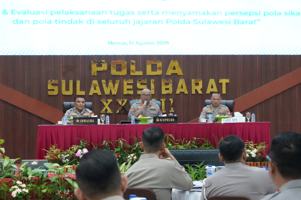 Kapolda Sulbar Irjen Pol Adi Deriyan Jayamarta gelar operasi Semester I Tahun 2026 di Aula Marannu