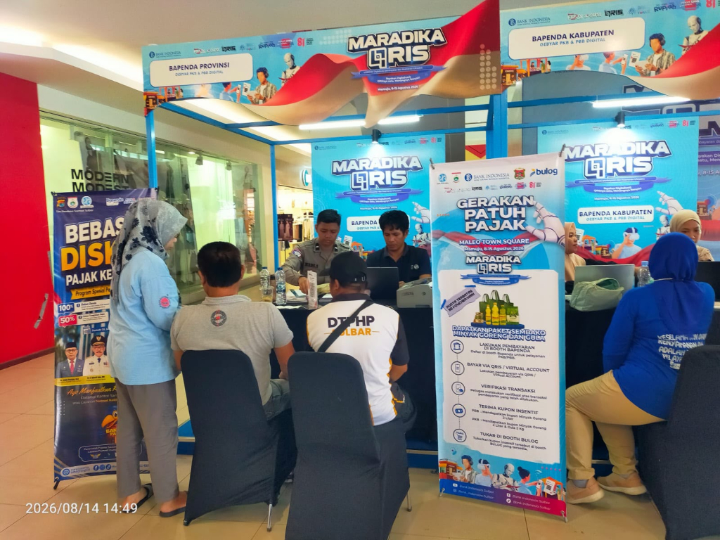 Gerai Samsat Keliling Ditlantas Polda Sulbar mudahkan urusan pajak kendaraan