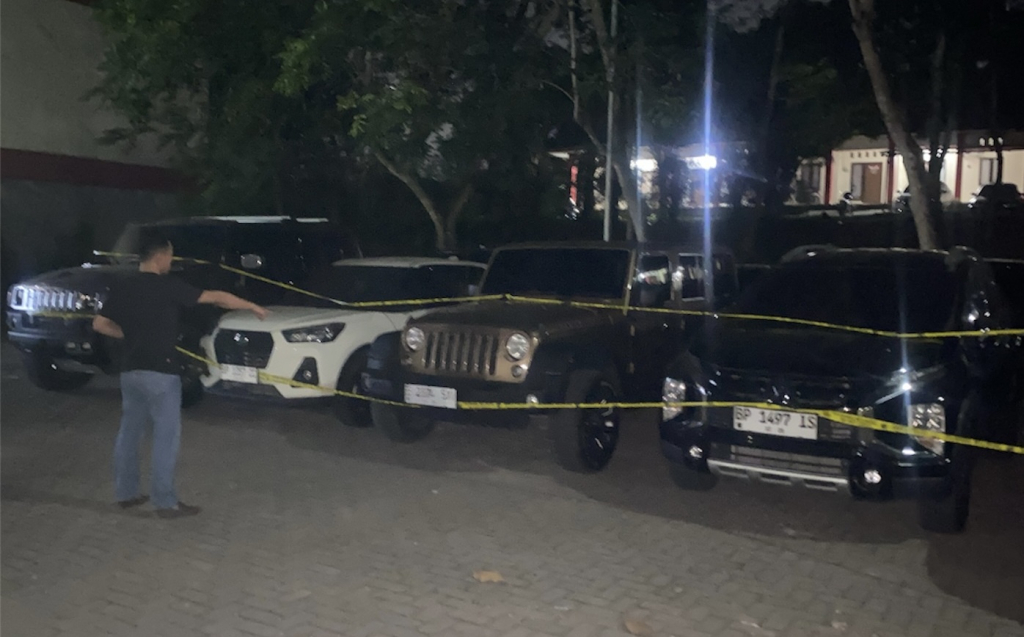 Direktorat Tindak Pidana Narkoba Bareskrim Polri mengamankan sebanyak 11 unit kendaraan yang disebut berkaitan dengan Basri