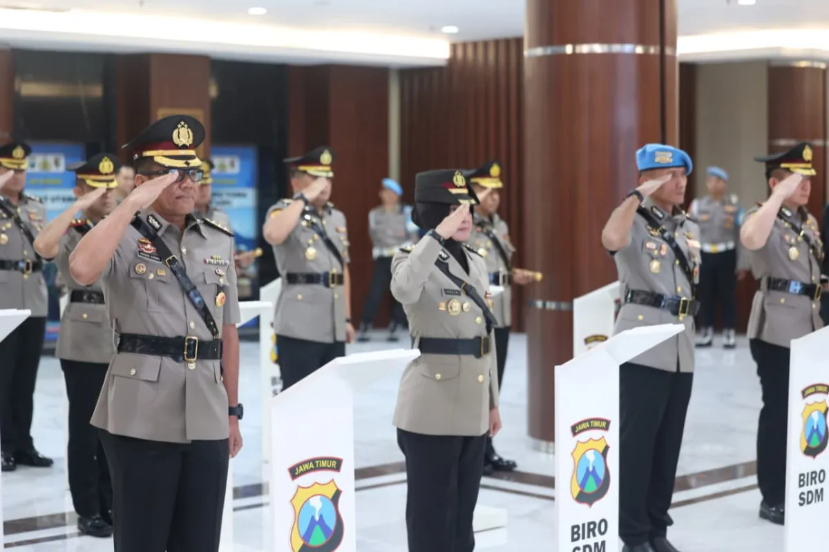 Rotasi Besar-Besaran di Polda Jatim: Kabid TIK hingga Sejumlah Kapolres Resmi Berganti, Ini Daftarnya!