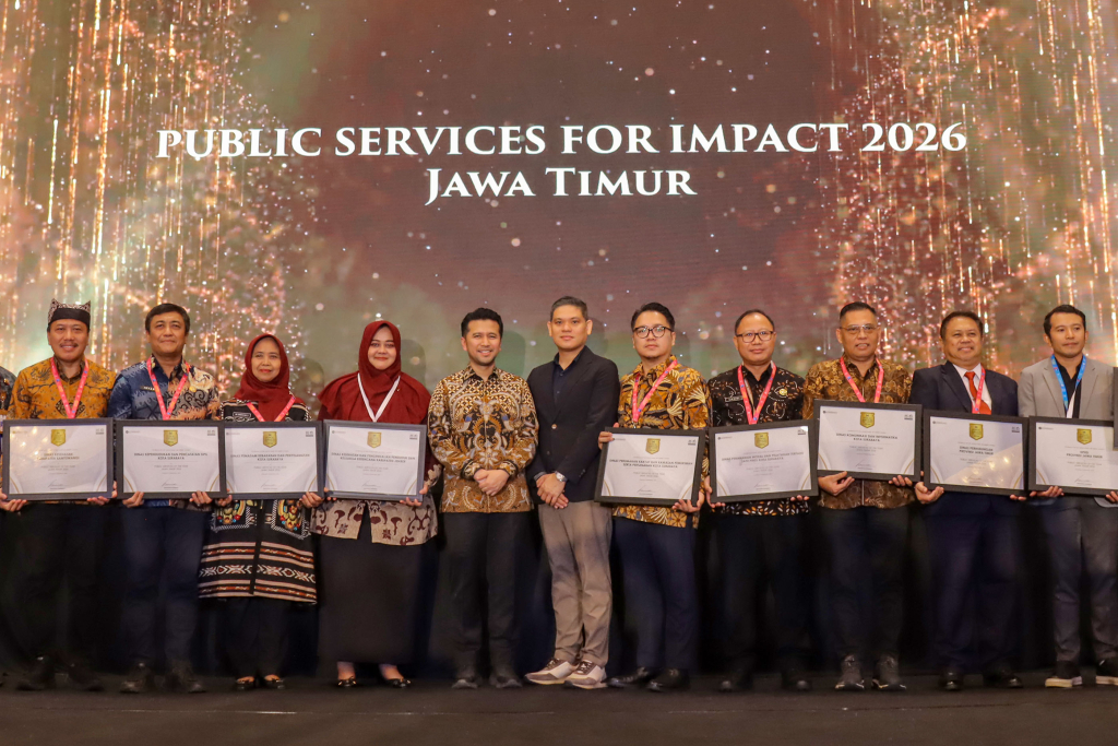 Lima PD Surabaya Raih Public Service for Impact of The Year Jatim 2026