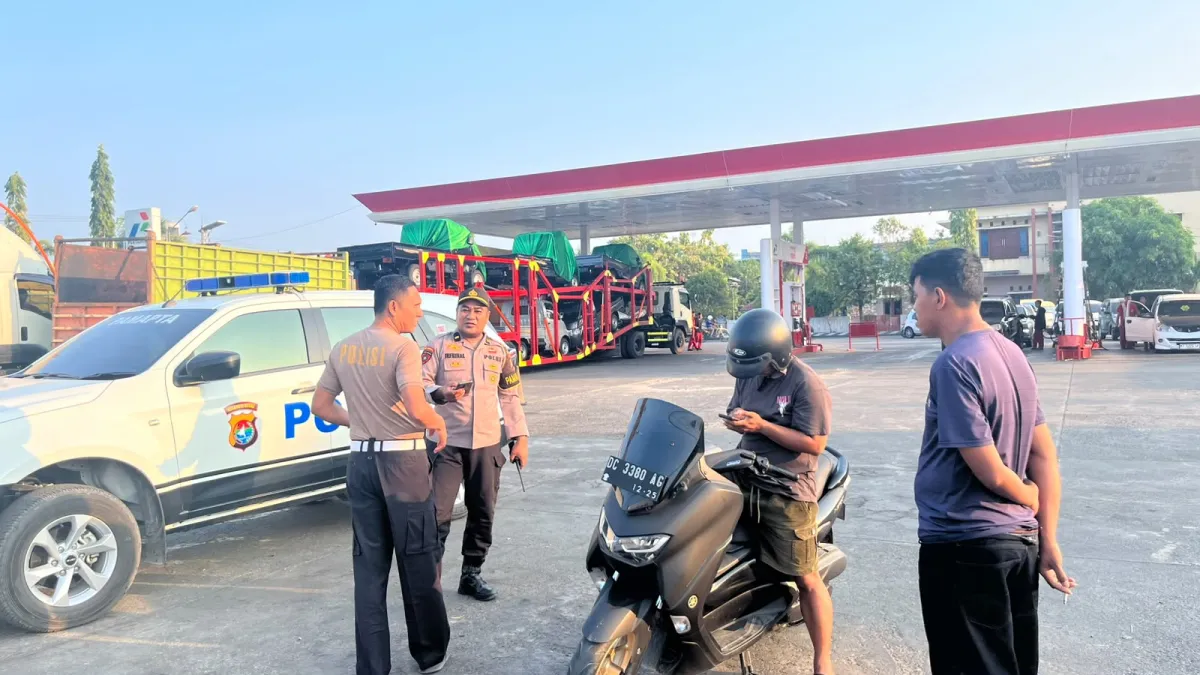 Cegah Keributan Antrean Solar, Polresta Mamuju Perkuat Patroli dan Koordinasi dengan SPBU