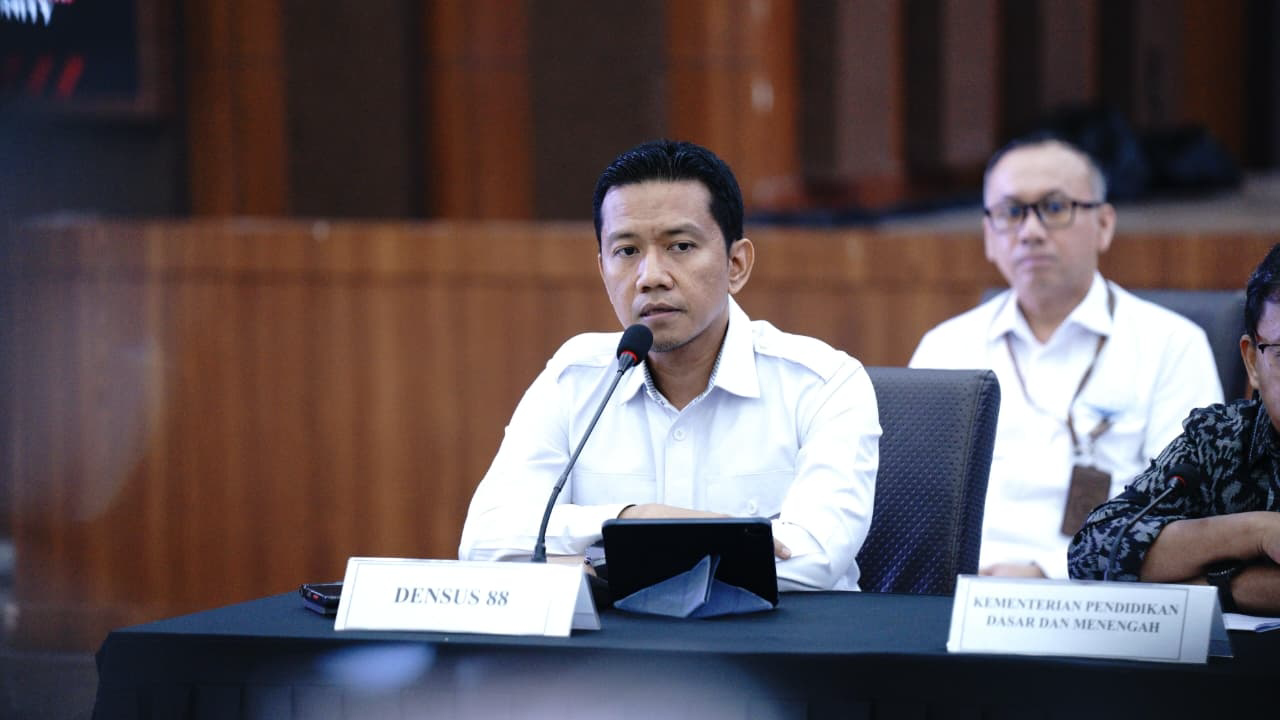 Densus 88 Tangkap 11 Tersangka Terorisme di 6 Provinsi, Ada Temuan Latihan Tembak