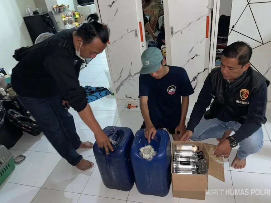 Gelar Razia, Polres Malang Amankan 2.826 Botol Miras Ilegal