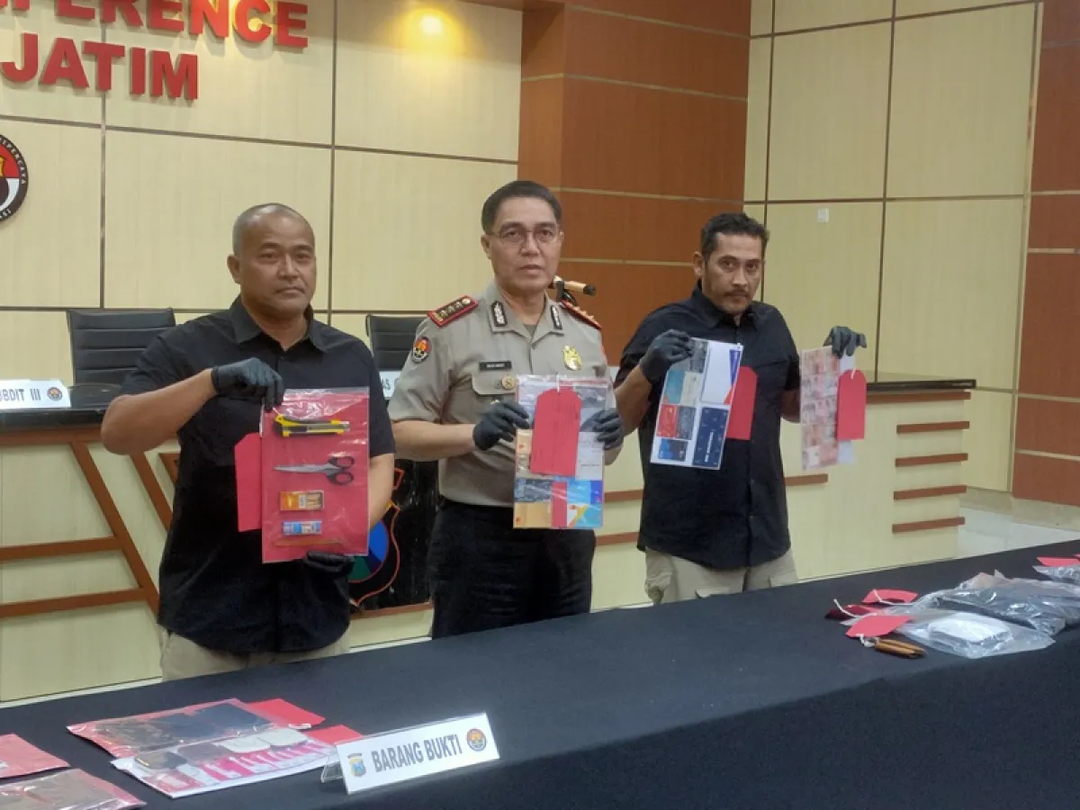 Aksi 5 Bandit Residivis Ganjal ATM, Dicokok Subdit Jatanras Polda Jatim
