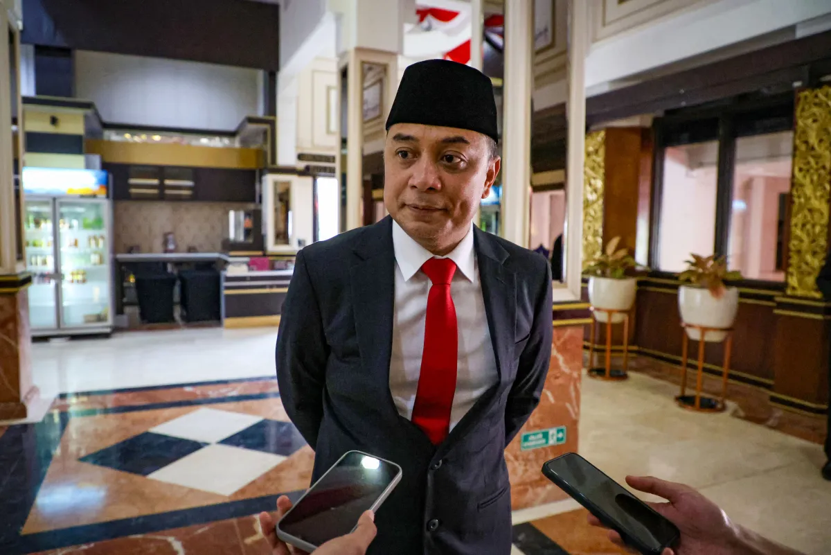 Pemkot Surabaya Gelar Upacara HUT ke-81 Jawa Timur, Wali Kota Eri Tekankan Sinergi Ekonomi dan Transportasi