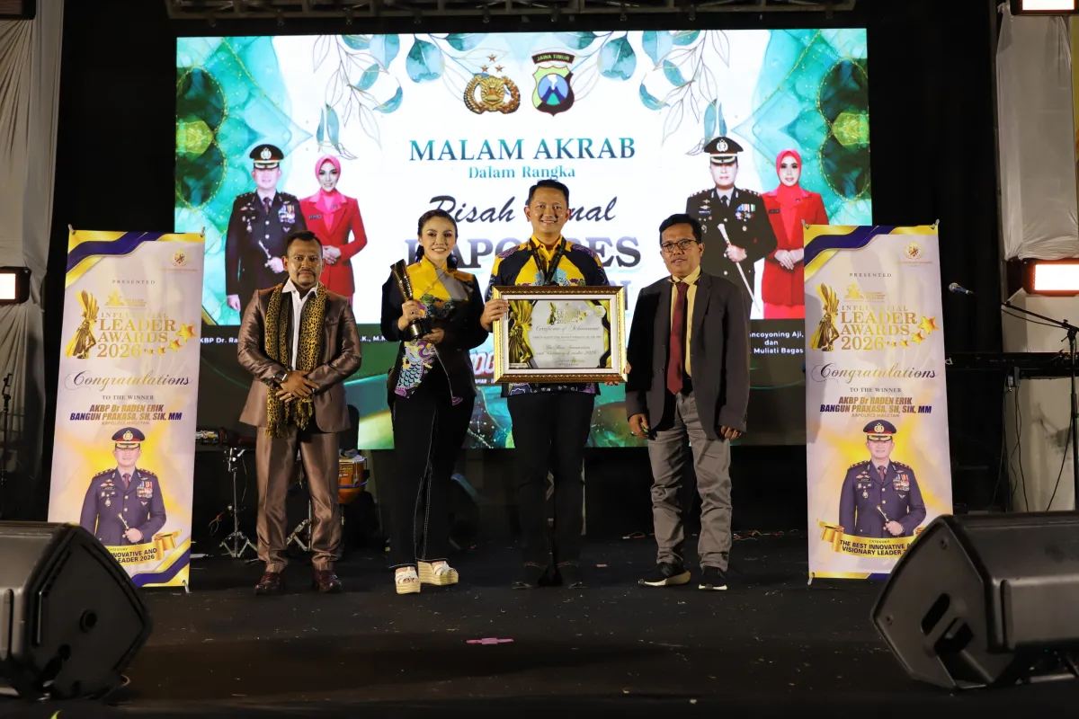 AKBP Dr. Erik Raih Penghargaan Nasional dari Puskat Nus di malam Pisah Kenal Kapolres Magetan