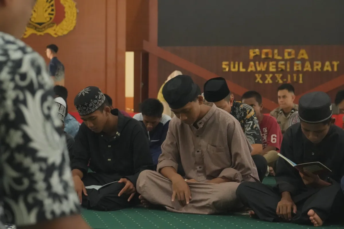 Sambut Kapolri Jenderal Suyudi, Polda Sulbar Bersama Anak Yatim Titip Doa untuk Bhayangkara yang Semakin Amanah
