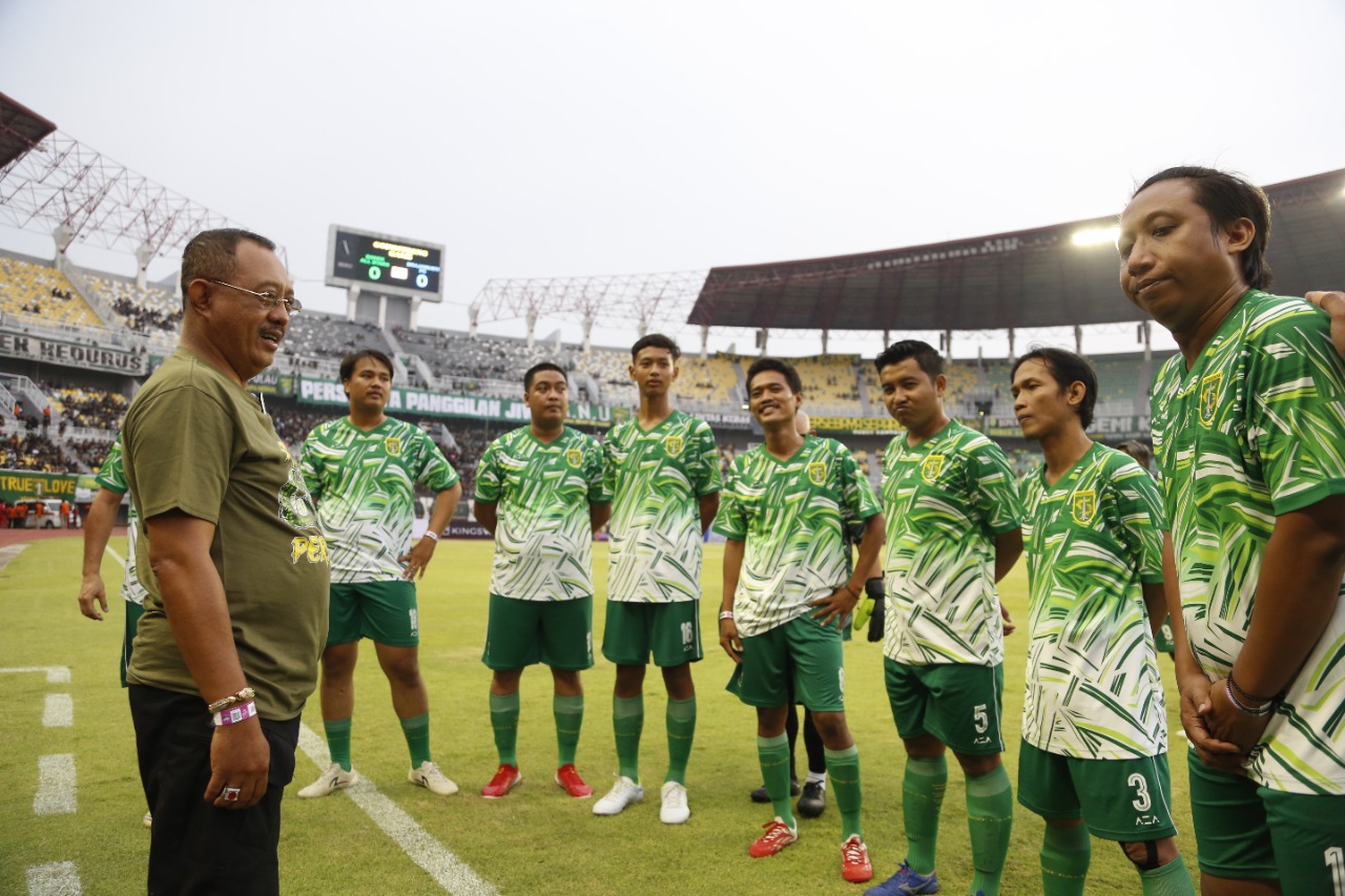 Wakil Walikota Surabaya Armuji hadir di Gelora Bung Tomo