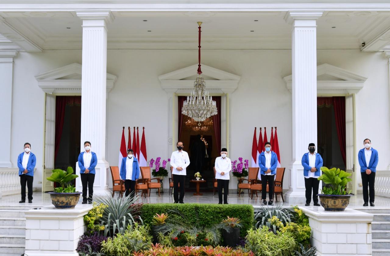Presiden Jokowi dan Wapres Maruf Amin saat mengumumkan enam menteri baru. ( Foto/Setpres)