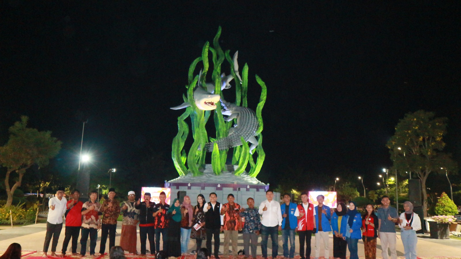 Diskusi yang dilakukan oleh Taruna Merah Putih (TMP) dan Badan Kebudayaan Nasional (BKN) DPC PDI Perjuangan Kota Surabaya