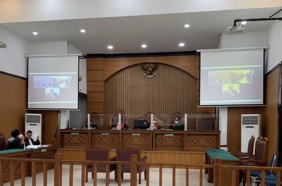 Sidang kedua terdakwa pemalsuan surat dengan agenda mendengarkan keterangan saksi-saksi