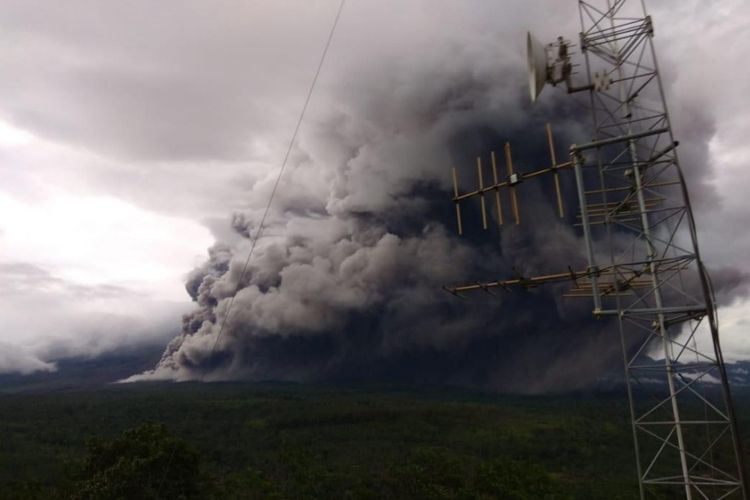 Erupsi Gunung Semeru
