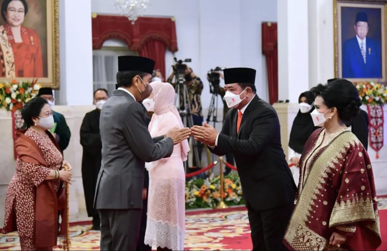 Hadi Tjahjanto setelah dilantik oleh Presiden Joko Widodo sebagai Menteri Agraria dan Tata Ruang/Badan Pertanahan Nasional (ATR/BPN) 